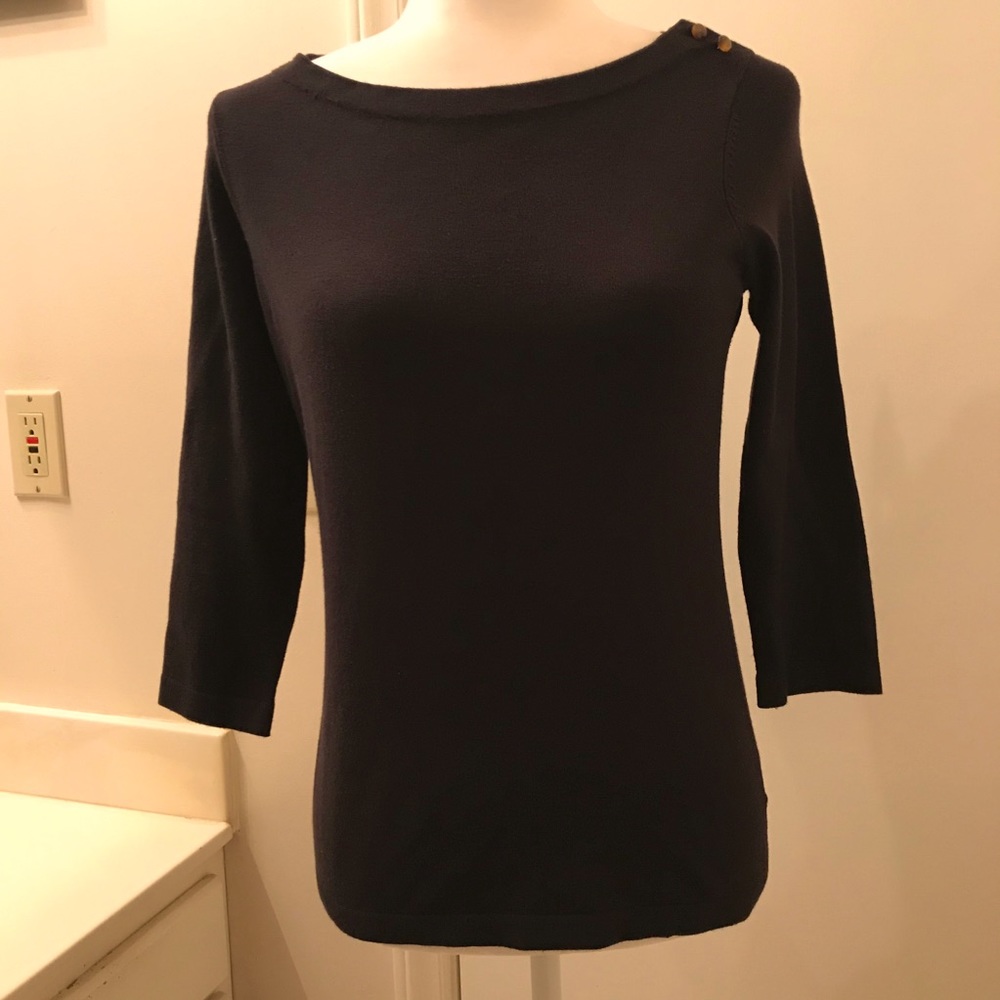 Boat Neck Sweater    New!